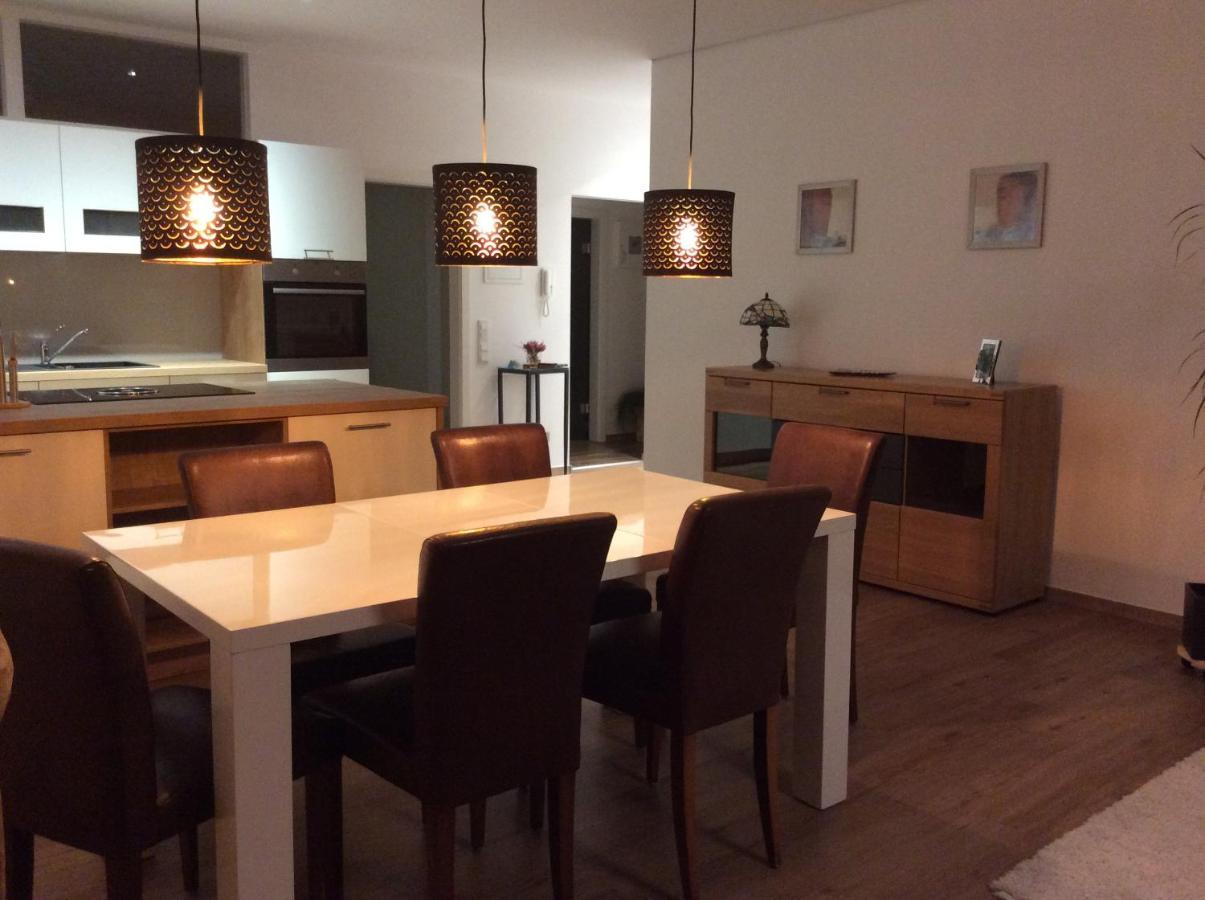 Apartment Ferienwohnung *