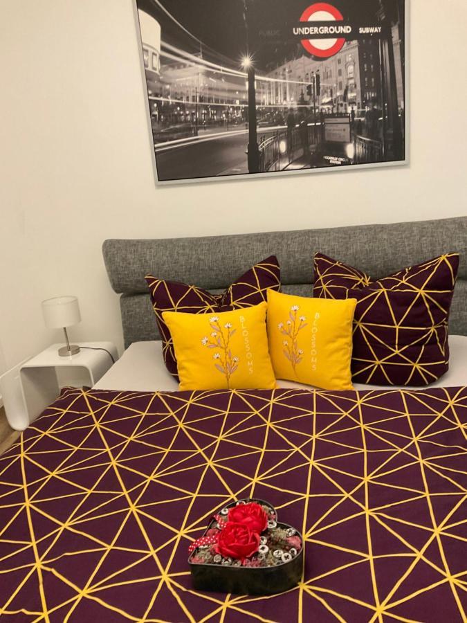 Apartment Ferienwohnung *